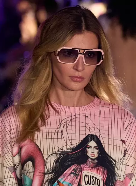 ТРЕНДЫ. БРЕНДЫ. TRENDS. BRANDS: КАК КОНФЕТКА